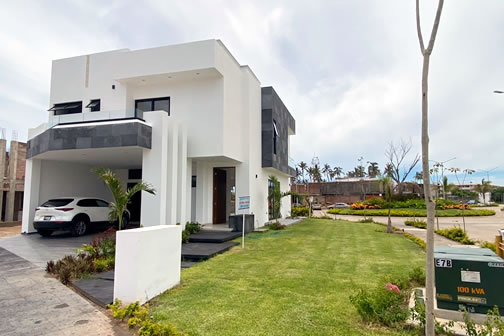 74/01 Maralto 1812. Maralto Residencial, Mazatlán.